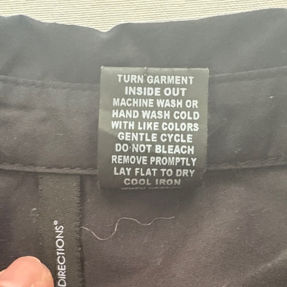 New Directions Black Button-Down Blouse - XL - Picture 10 of 11